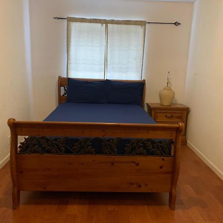 Bedroom Suite In Lauderdale Lakes Townhome ฟอร์ต ลอเดอร์เดล ภายนอก รูปภาพ