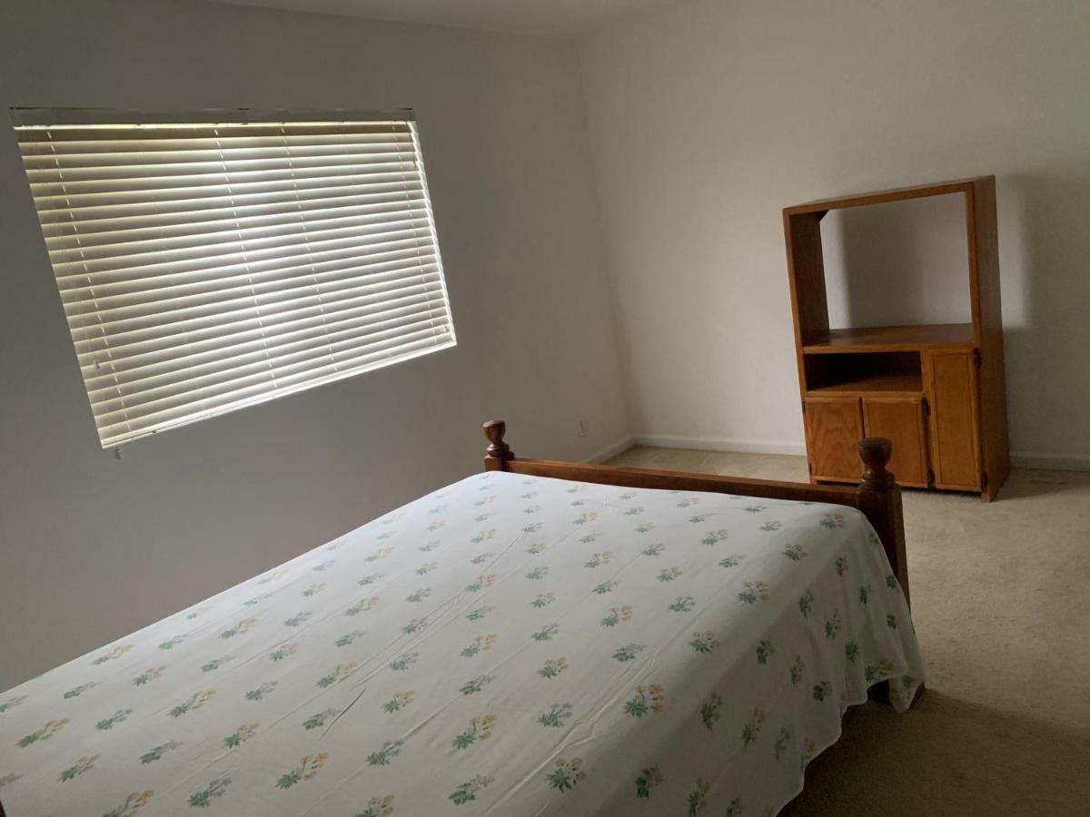 Bedroom Suite In Lauderdale Lakes Townhome ฟอร์ต ลอเดอร์เดล ภายนอก รูปภาพ
